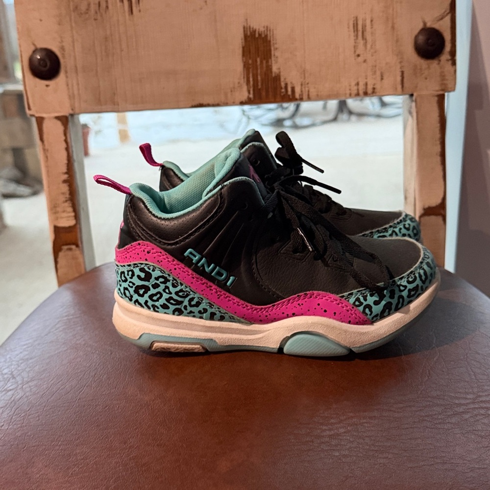 Kids Black and Green Sneakers - Picture 2 of 2